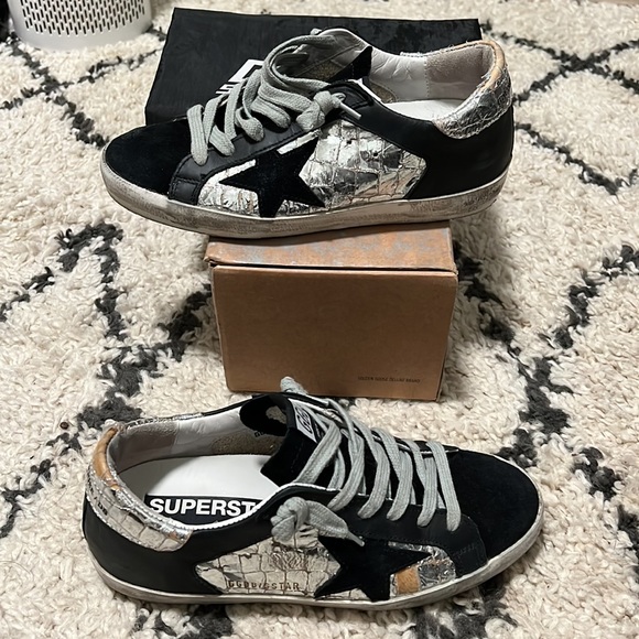 Golden Goose Super Star Sneakers - Picture 5 of 5